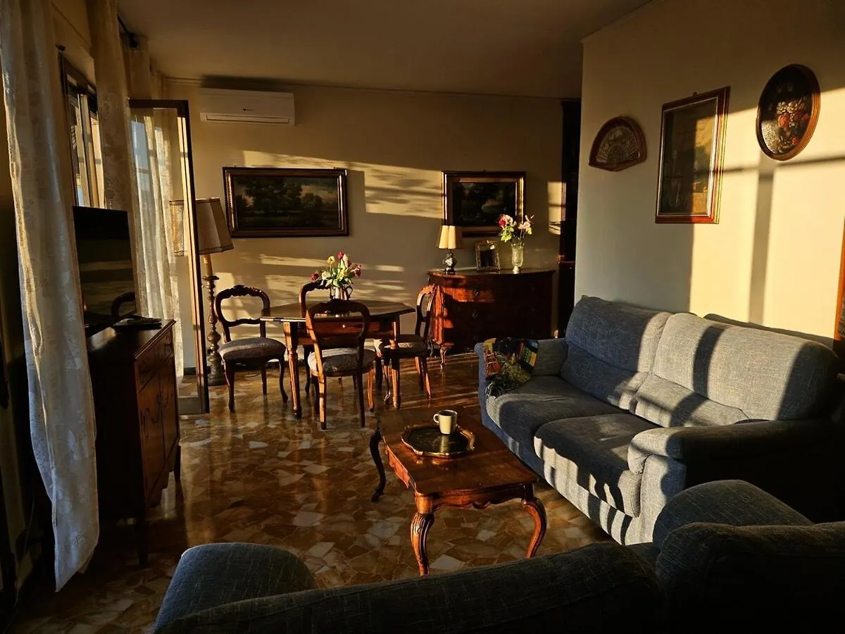 Casa Dami Lägenhet Florens Italien